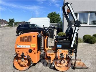 Dynapac CC 900 Ikerdobos hengerek