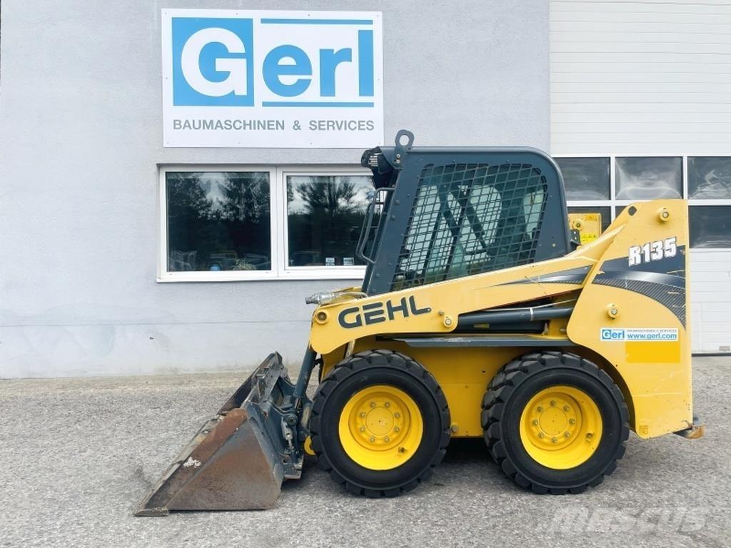 Gehl R135 Kompaktrakodók