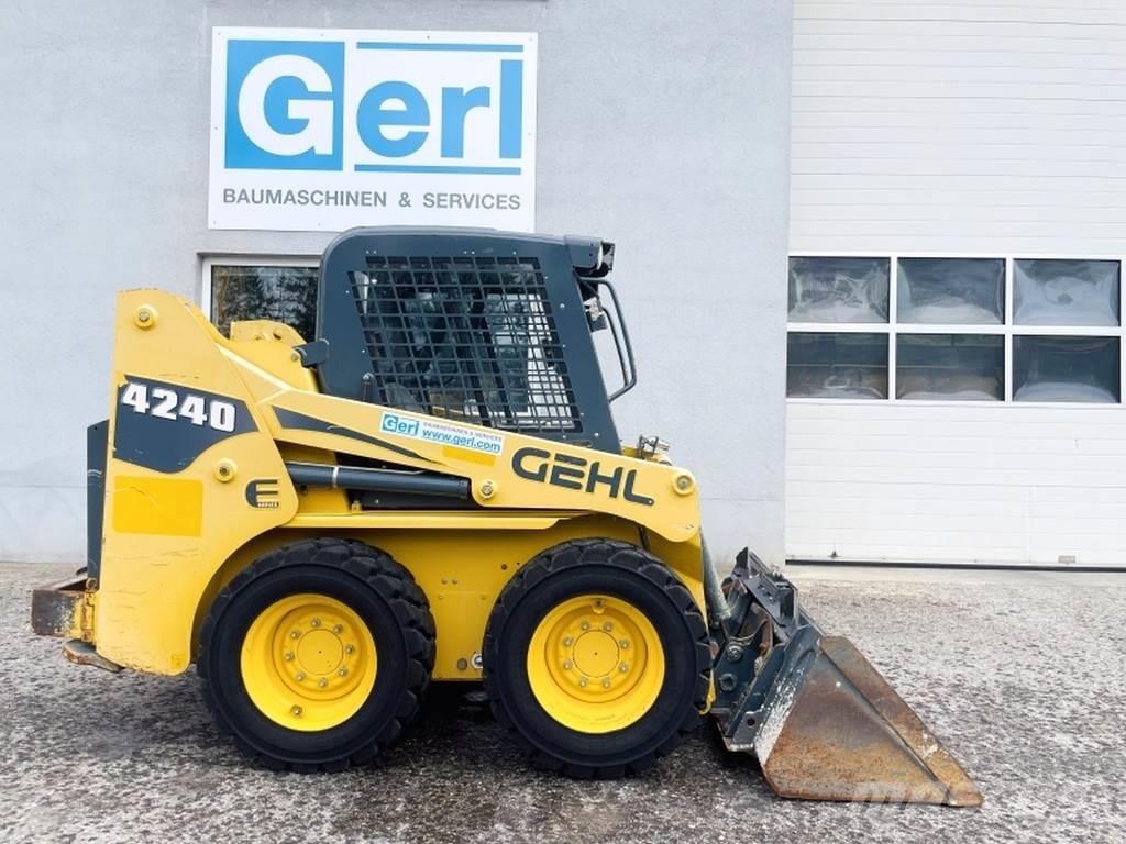 Gehl SL4240 Kompaktrakodók