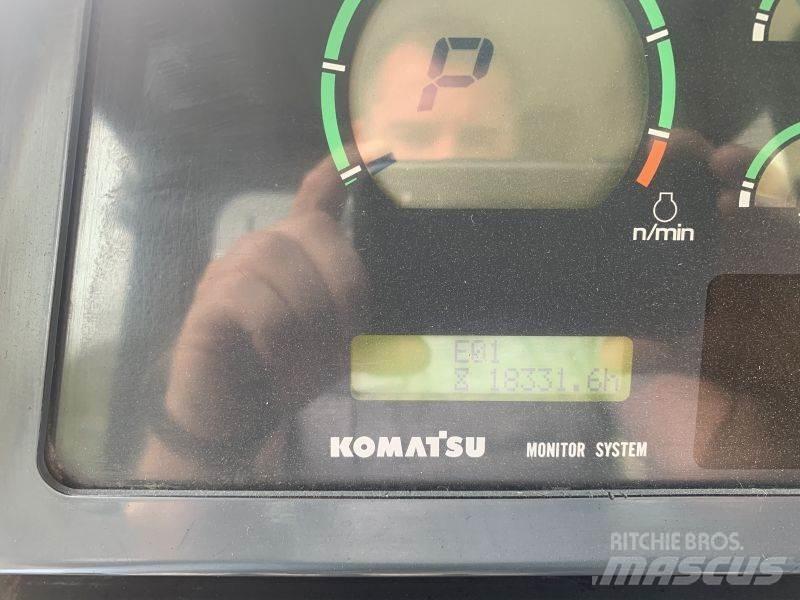 Komatsu D 65 EX-15 lánctalpas dózerek