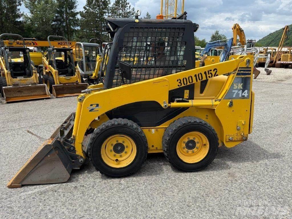 Komatsu SK714-5 Kompaktrakodók