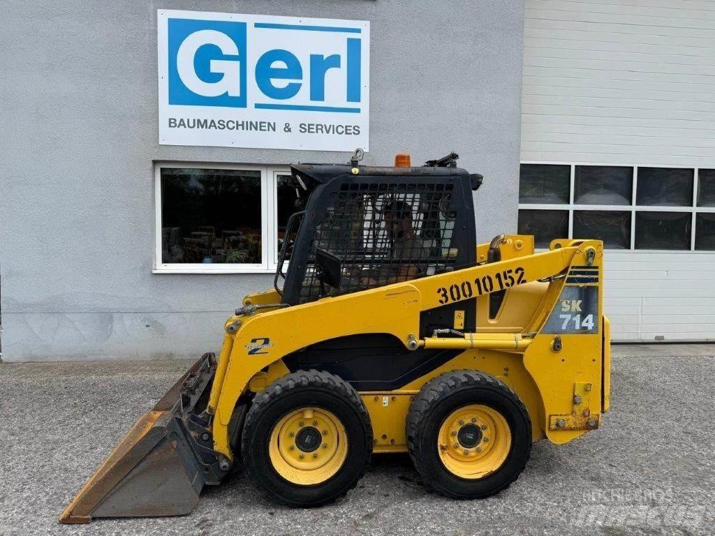 Komatsu SK714-5 Kompaktrakodók