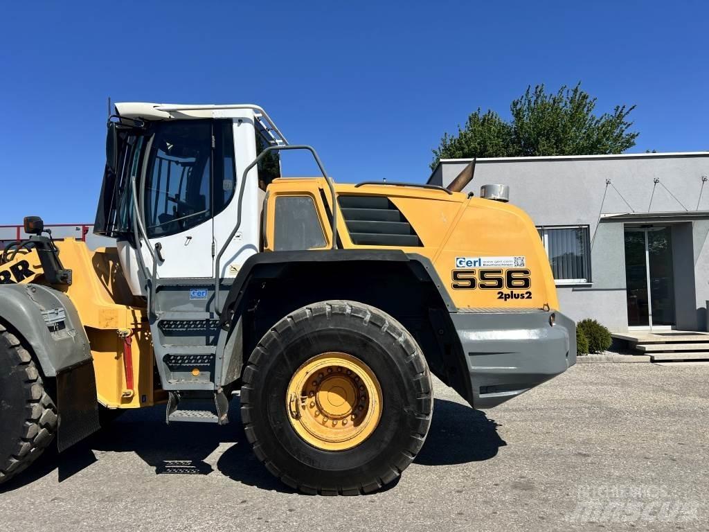 Liebherr L 556 Gumikerekes homlokrakodók