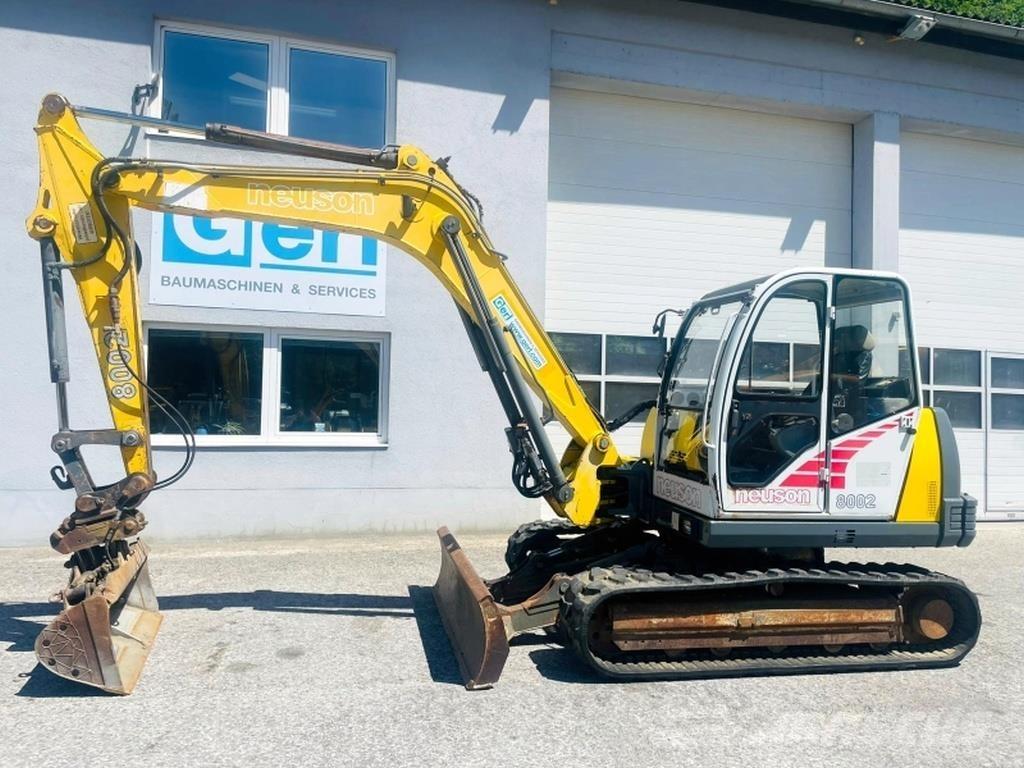 Neuson 8002 RDV Mini kotrók < 7t