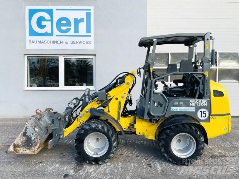 Neuson WL20E Gumikerekes homlokrakodók