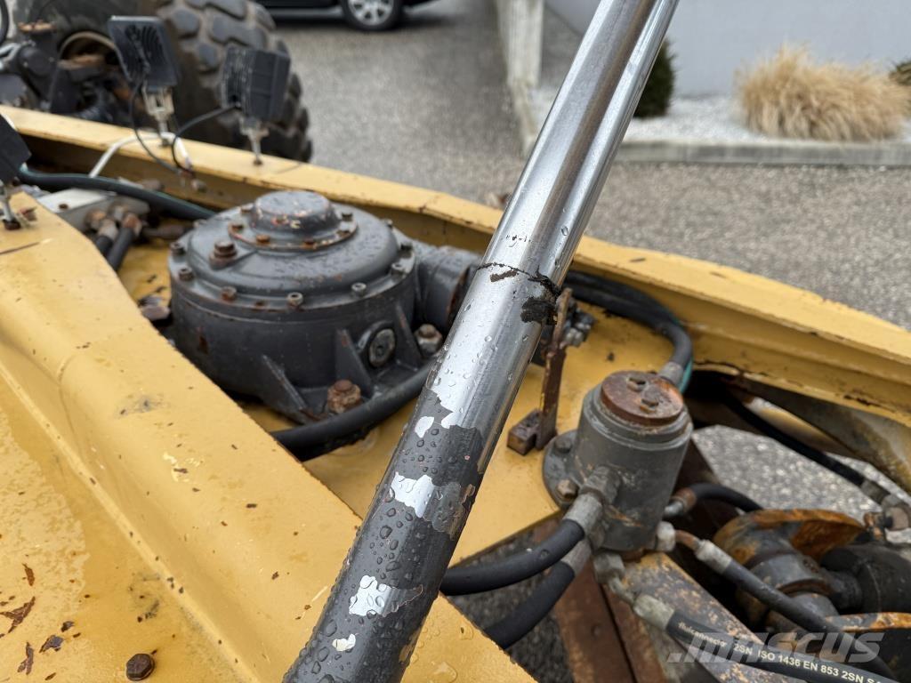 New Holland F 156.6 A Gréderek