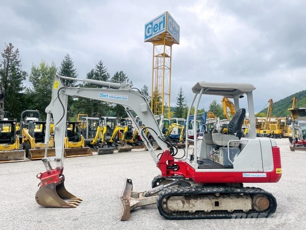 Takeuchi TB135 Mini kotrók < 7t