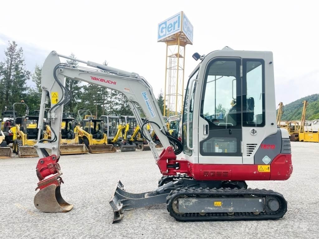Takeuchi TB219 Mini kotrók < 7t