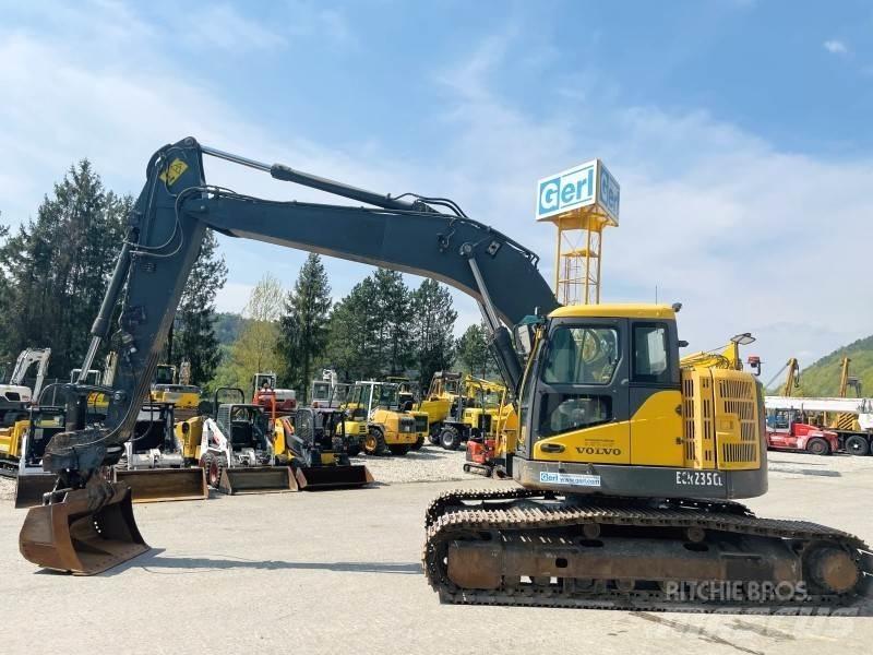 Volvo ECR235CL Lánctalpas kotrók