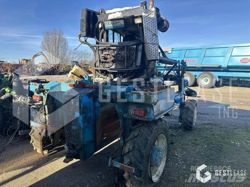 Bobard 1074 TI Traktorok