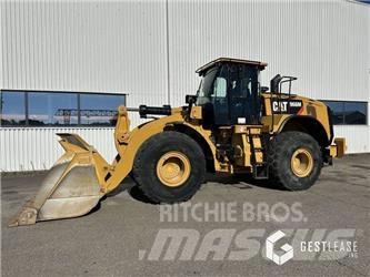 CAT 966M Gumikerekes homlokrakodók