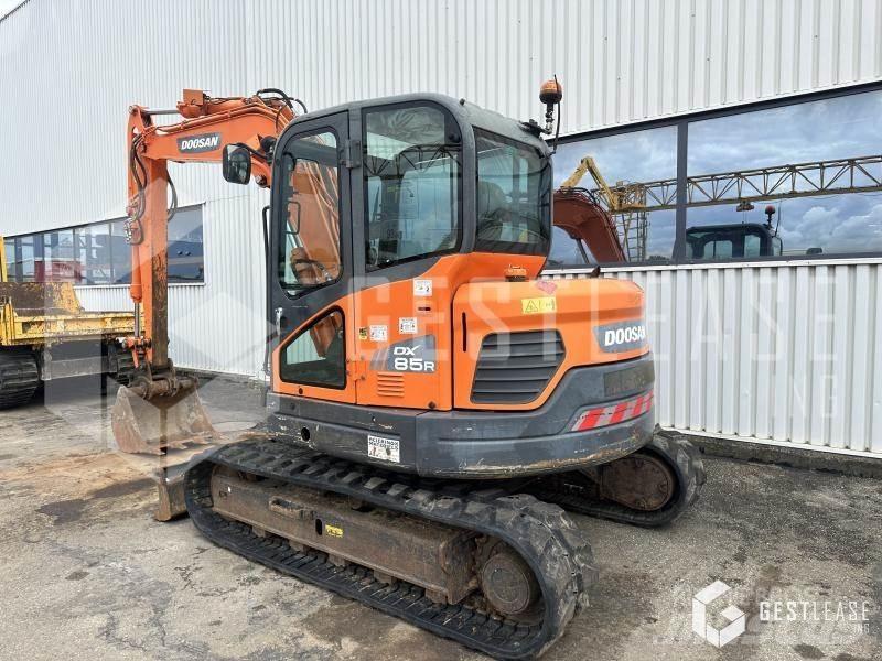 Doosan DX85R-3 Mini kotrók < 7t