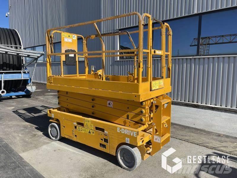 Genie GS-2646 Karos emelők