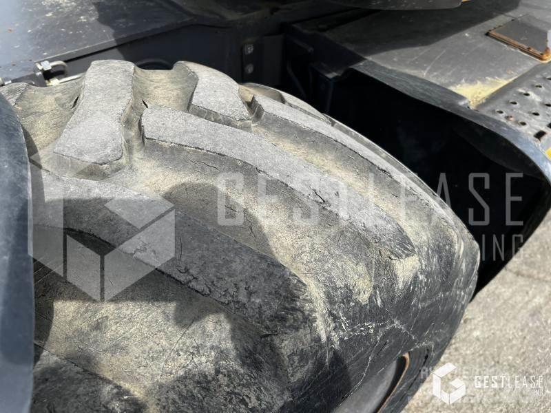 Mecalac 11 MWR Gumikerekes kotrók