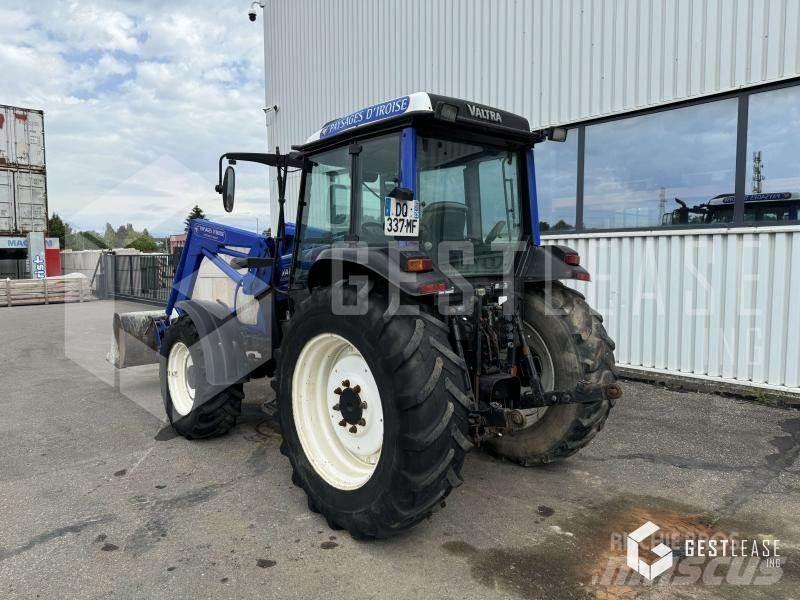 Valtra A72 Traktorok