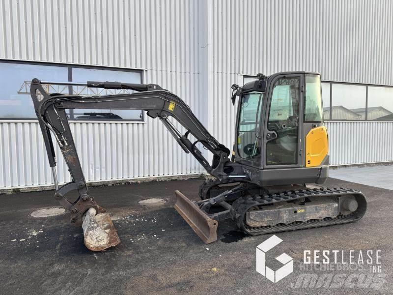 Volvo ECR50D Mini kotrók < 7t