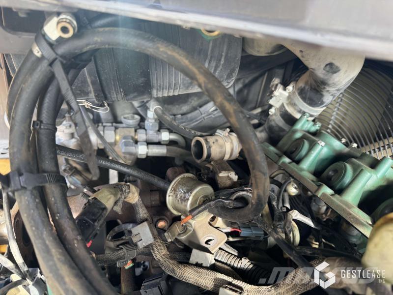 Volvo L30G Gumikerekes homlokrakodók