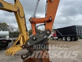 Doosan DX225LC Lánctalpas kotrók