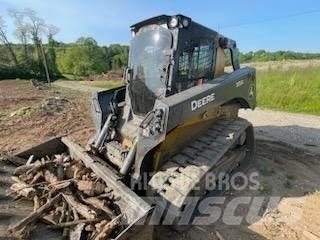 John Deere 333G Kompaktrakodók
