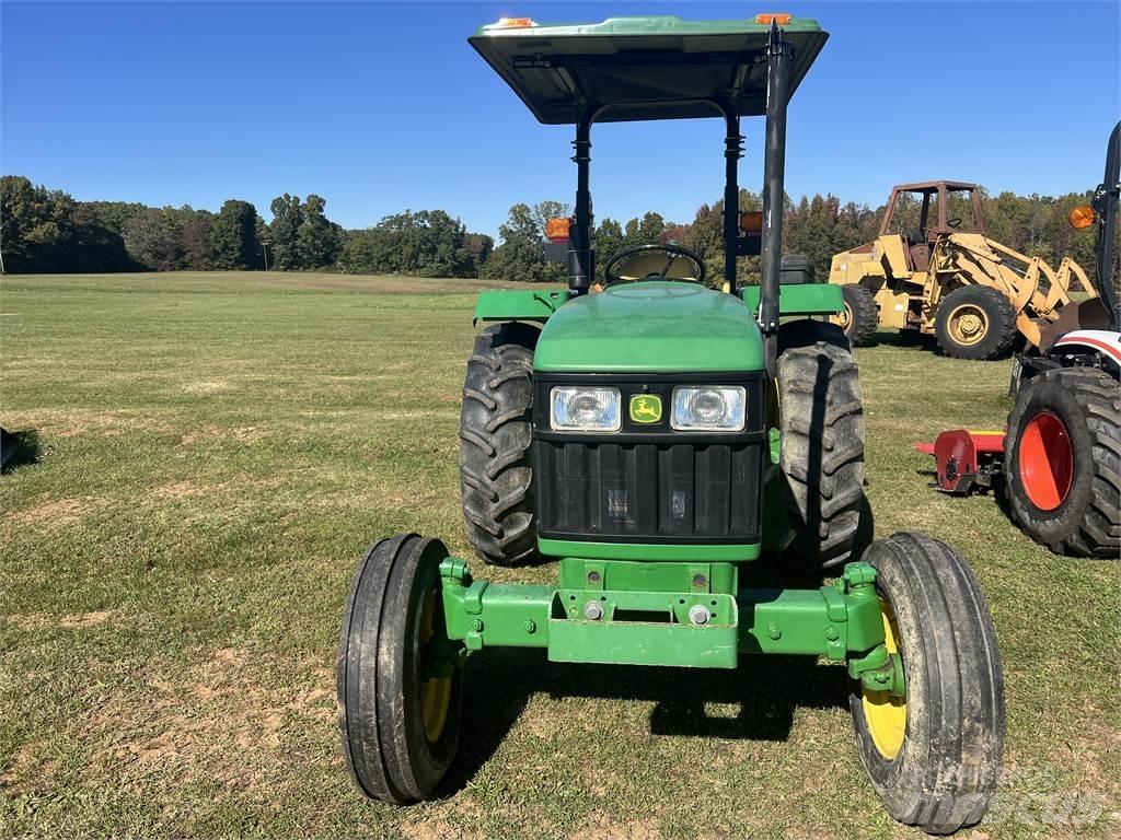 John Deere 5103 Traktorok