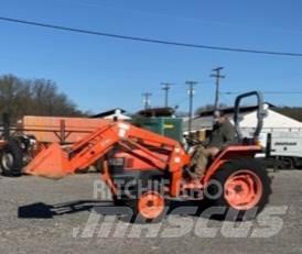 Kubota L3400 Traktorok