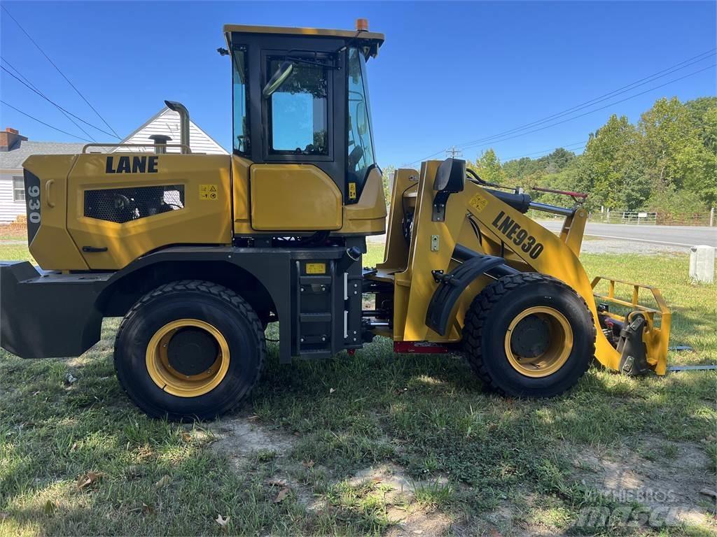 Lane LNE930 Gumikerekes homlokrakodók