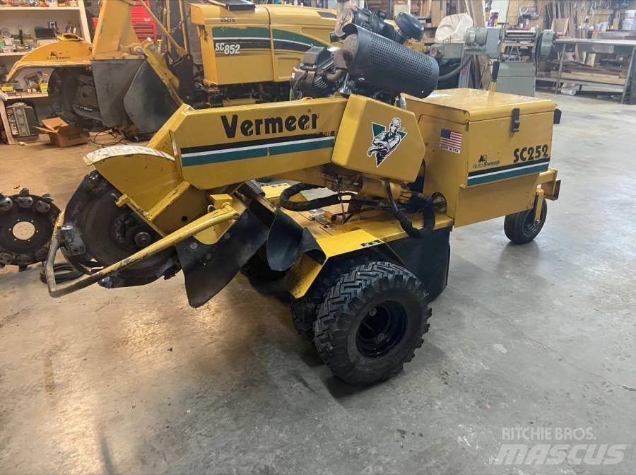 Vermeer SC252 Erdészet - Egyebek