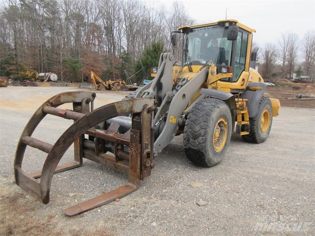 Volvo L90 Gumikerekes homlokrakodók