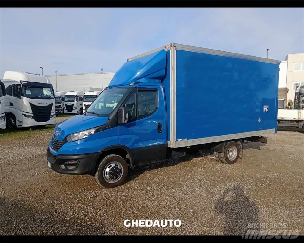 Iveco 35C16 Dobozos