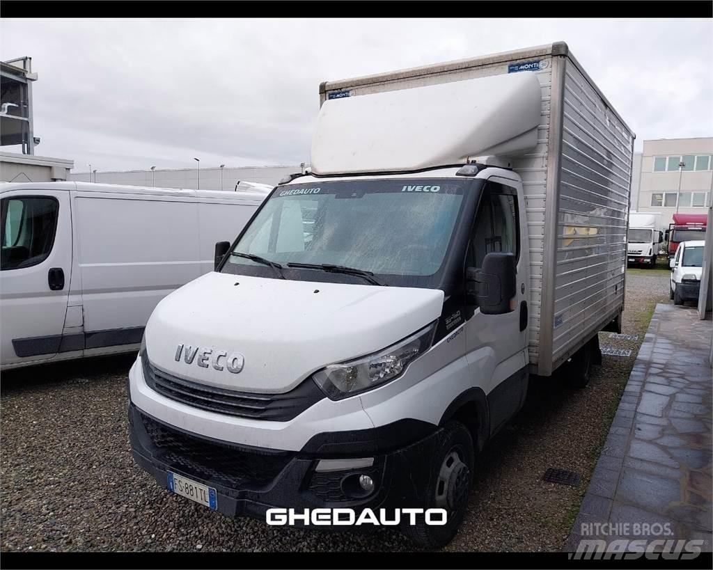 Iveco 35C18 Dobozos