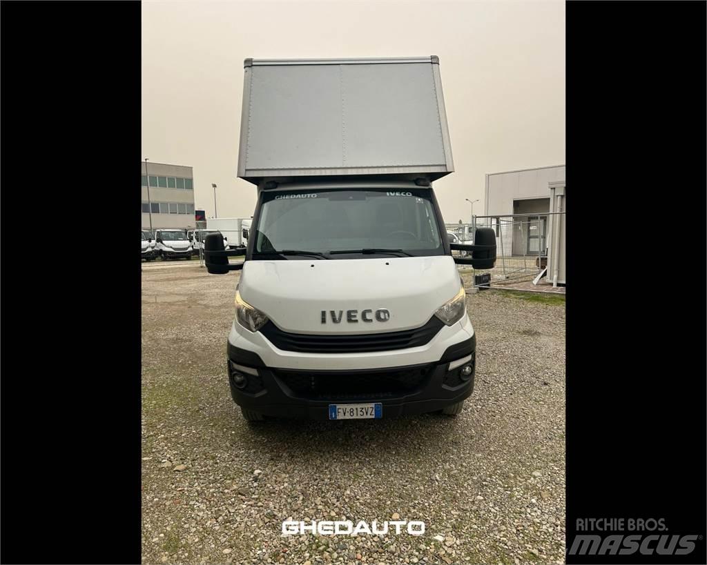 Iveco 35C18 Dobozos