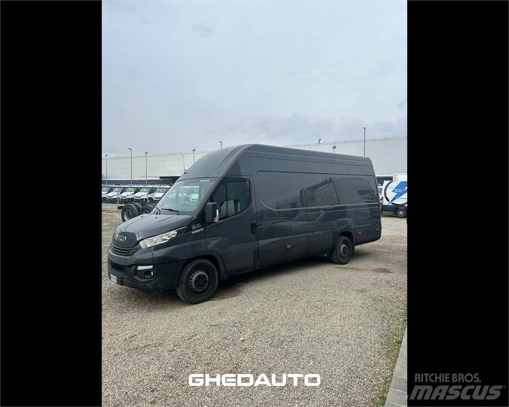 Iveco 35S16 Dobozos