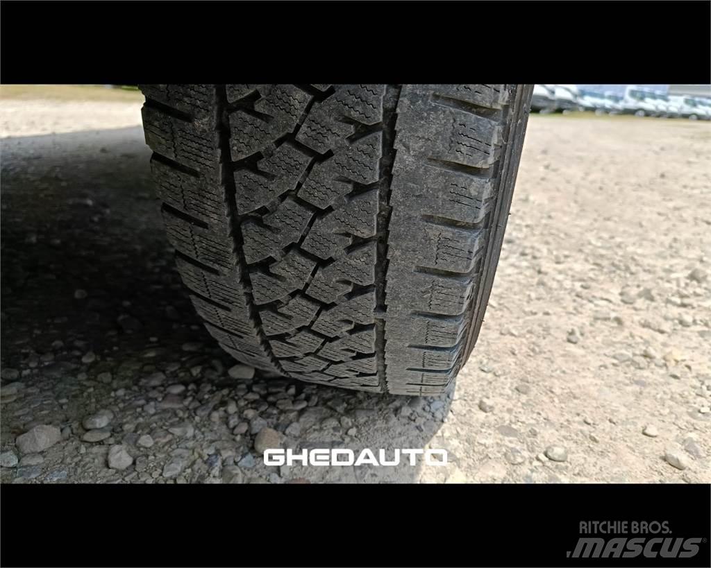 Iveco 35S16 Dobozos