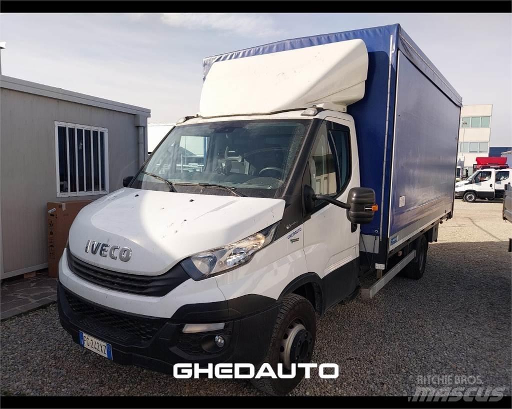 Iveco 65C15 Dobozos teherautók