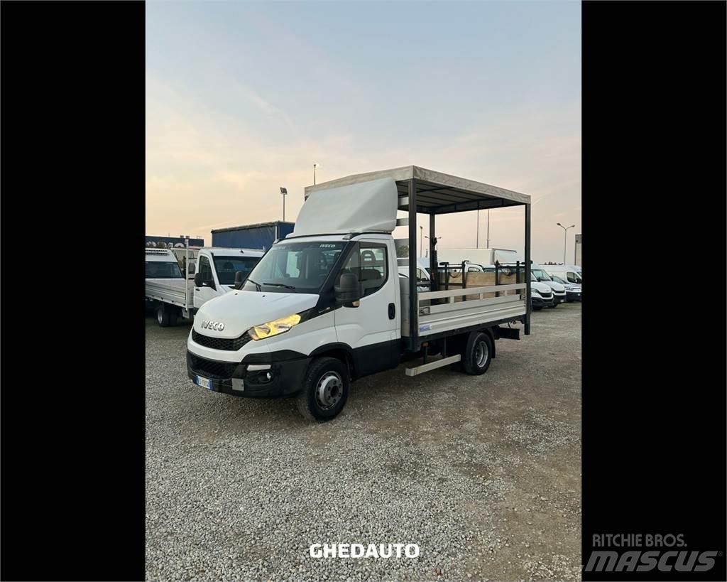 Iveco 65C15 Dobozos teherautók