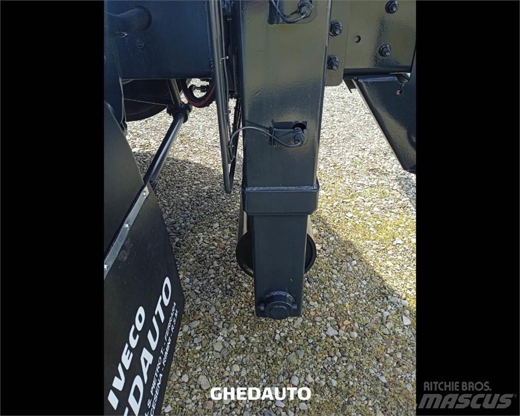 Iveco AS260S48Y/PS Dobozos teherautók