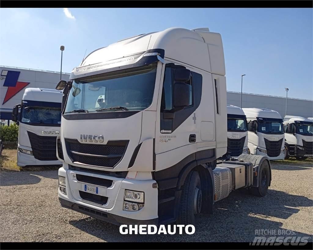 Iveco AS440S48 Dobozos teherautók