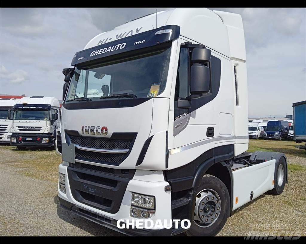 Iveco AS440S48T/P Dobozos teherautók
