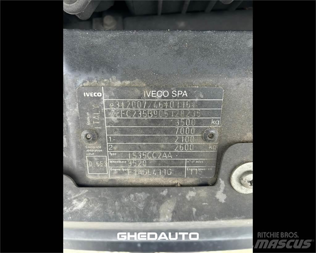Iveco DAILY 35 Dobozos
