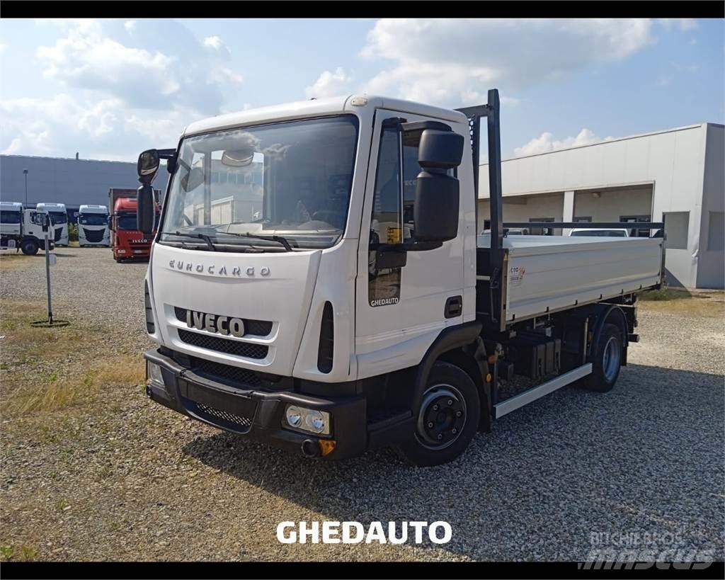Iveco ML75E18 Dobozos teherautók