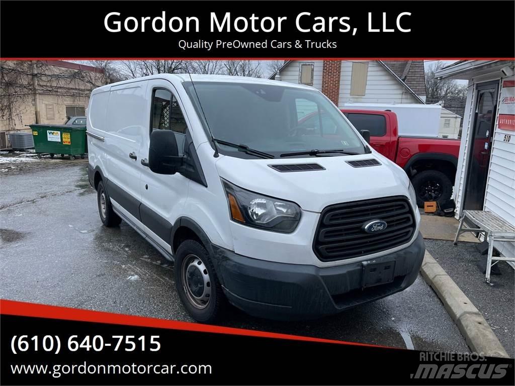 Ford Transit Dobozos
