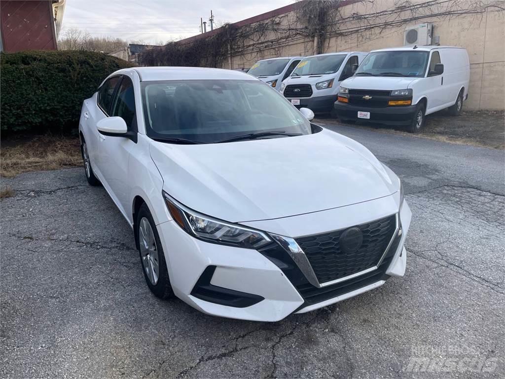 Nissan Sentra Kistehergépjárművek