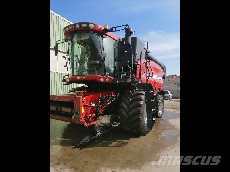 CASE AFX 8010 Kombájn tartozékok