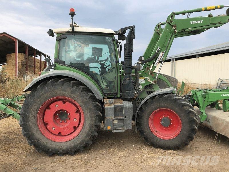 Fendt 516 VARIO Traktorok