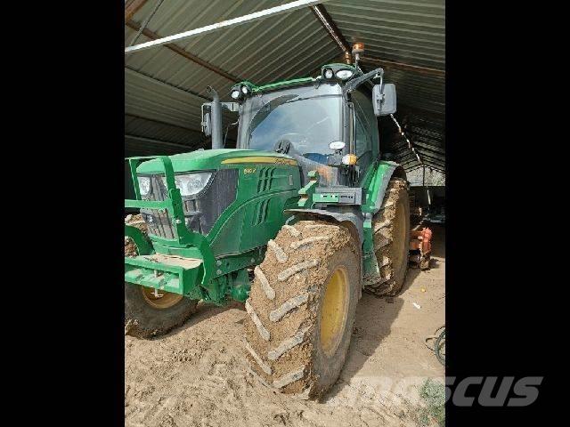 John Deere 6110R Traktorok