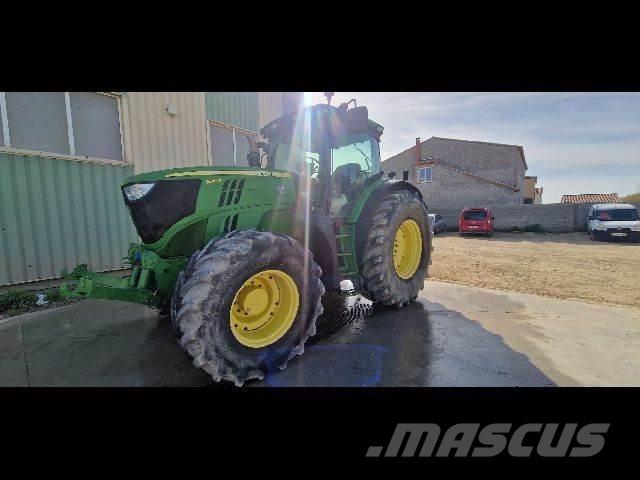 John Deere 6210 R Traktorok