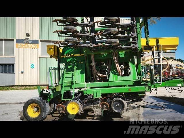 John Deere 750A Egyéb vetőgépek és tartozékok