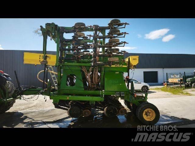 John Deere 750A Egyéb vetőgépek és tartozékok