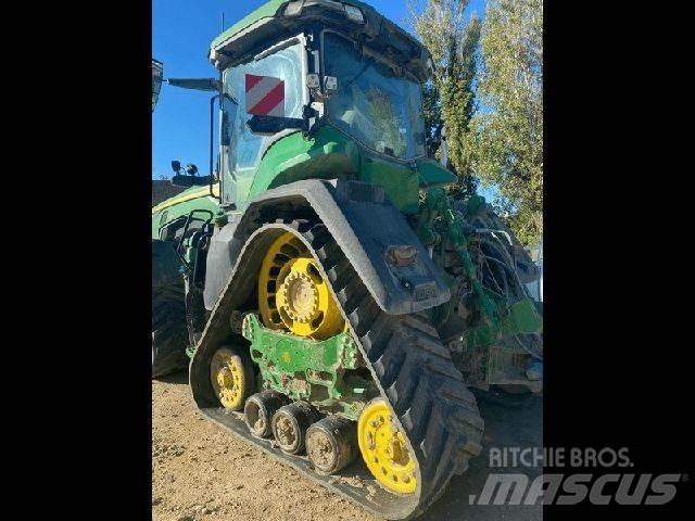 John Deere 8RX410 Traktorok