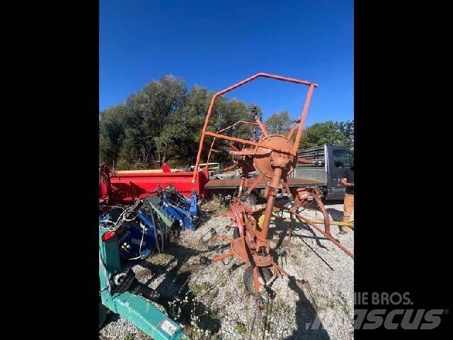Kuhn GF5001MH Rendkészítő